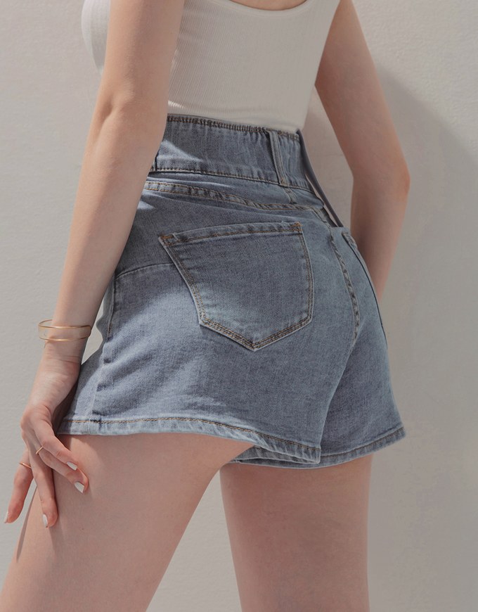 Breezy Cooling No Filter Denim Shorts