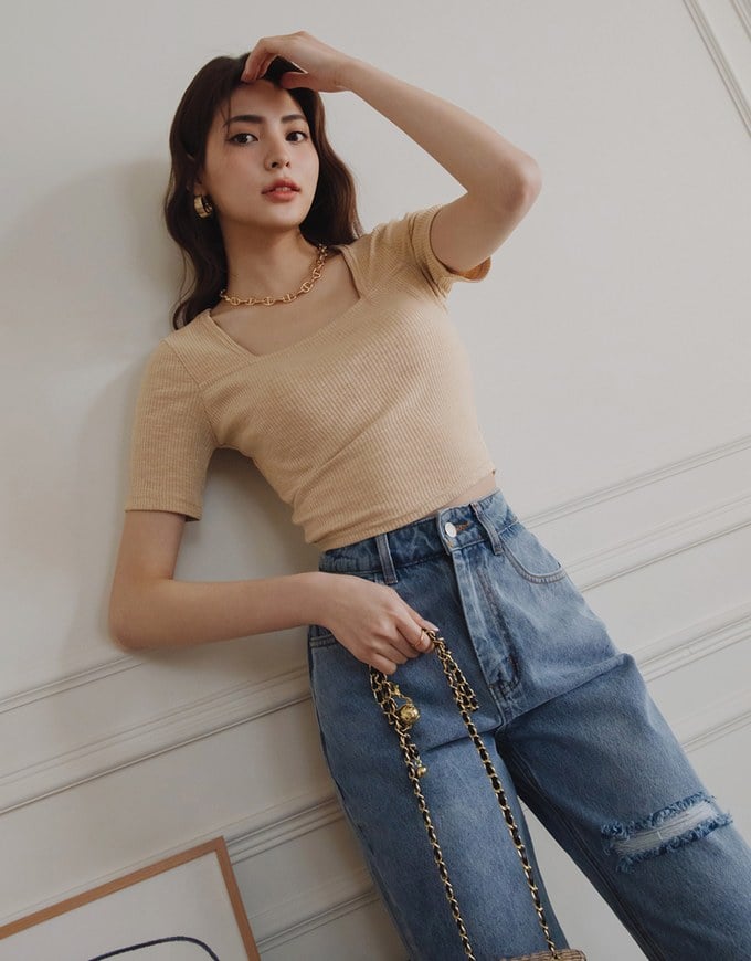 Square-Necked Ribbed Crop Top - AIR SPACE