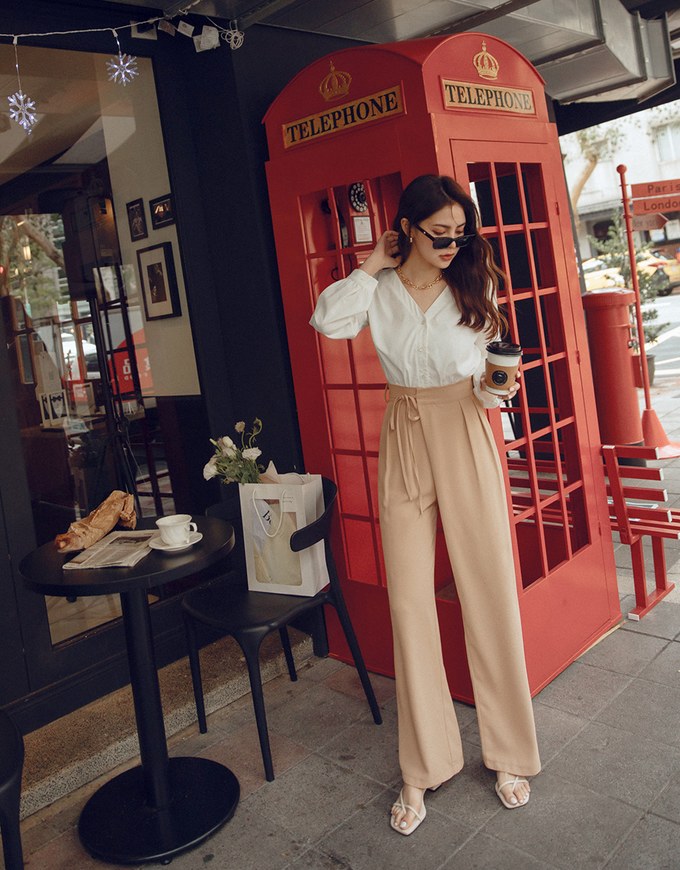 High-West Pleated Wide Leg Pants - AIR SPACE