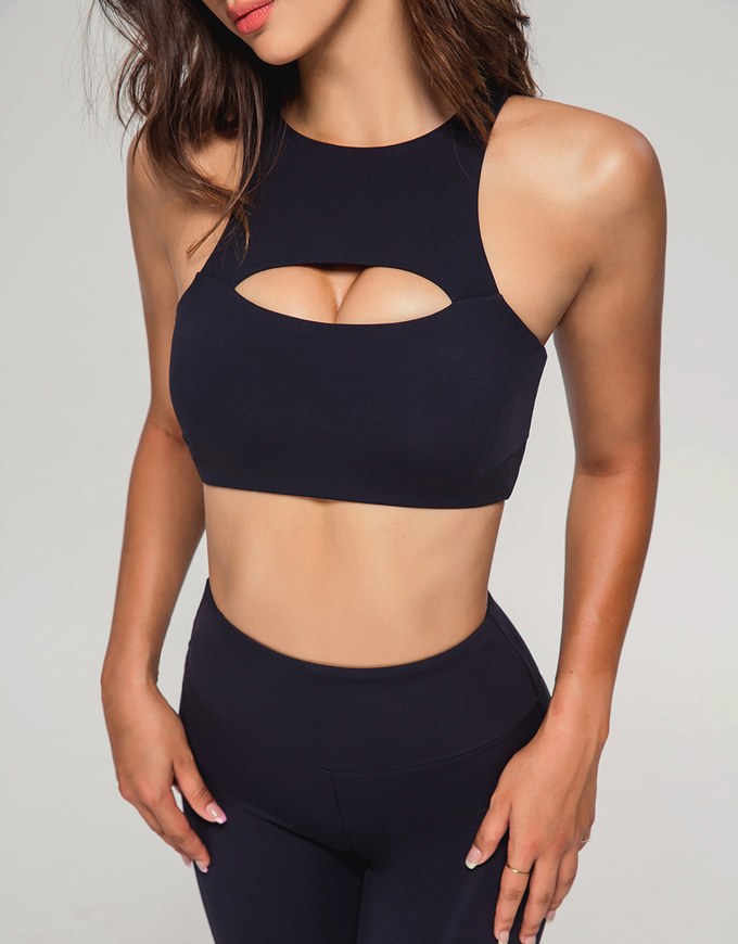 Hollow Sports Bra (With Padding) - AIR SPACE