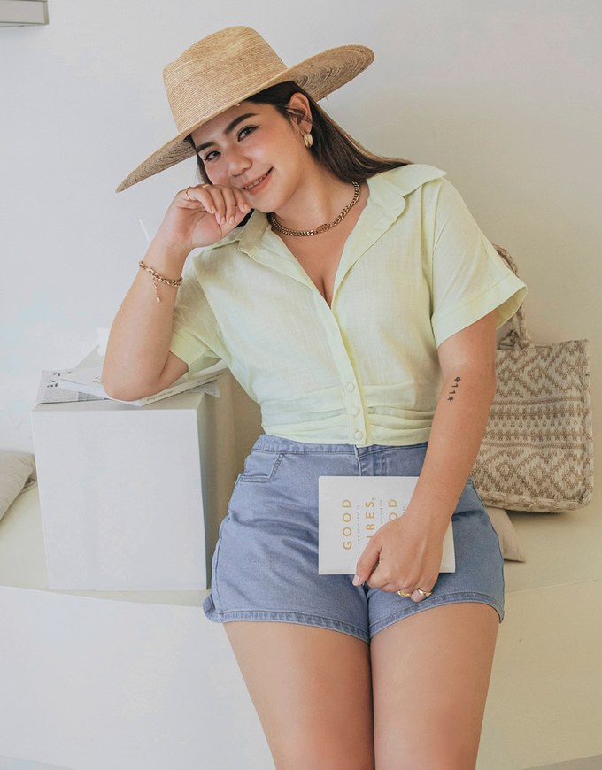 Breezy Cooling No Filter Shape-Up Slimming Denim Shorts