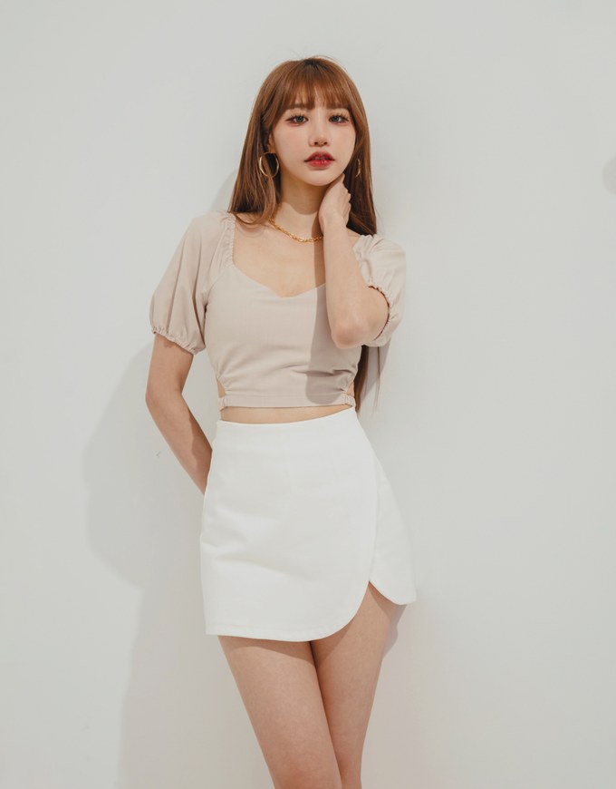 K-Pop Slimming Slit Petal Design Skort