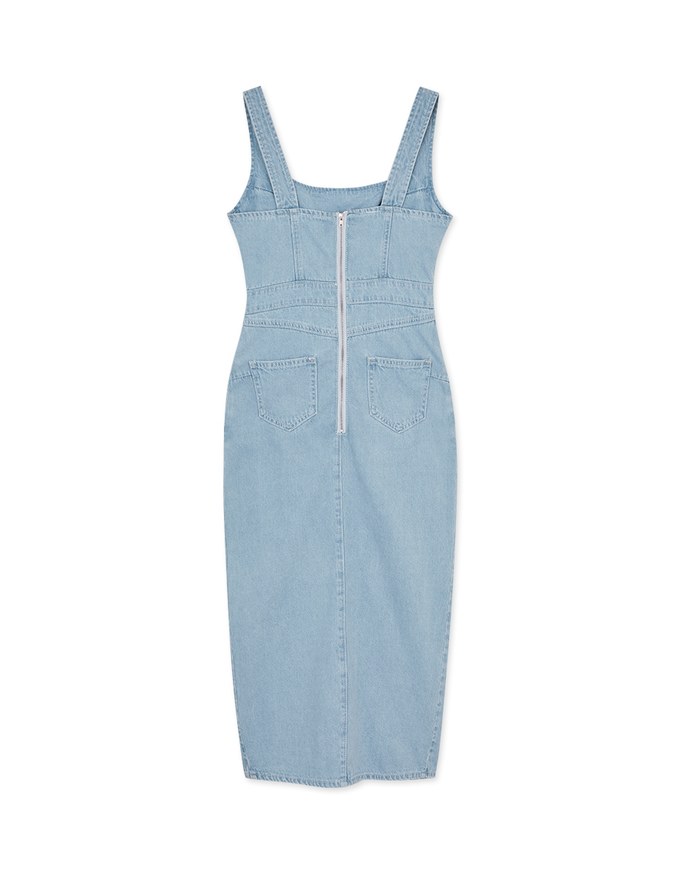 Très Chic Denim Slit Maxi Dress