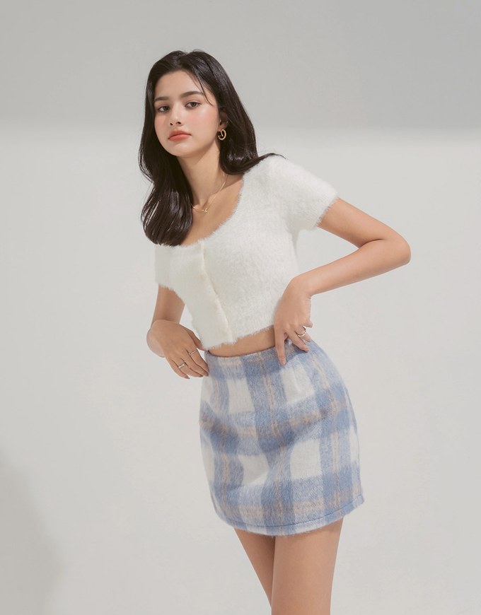 Plush Large Plaid Slit Skirt