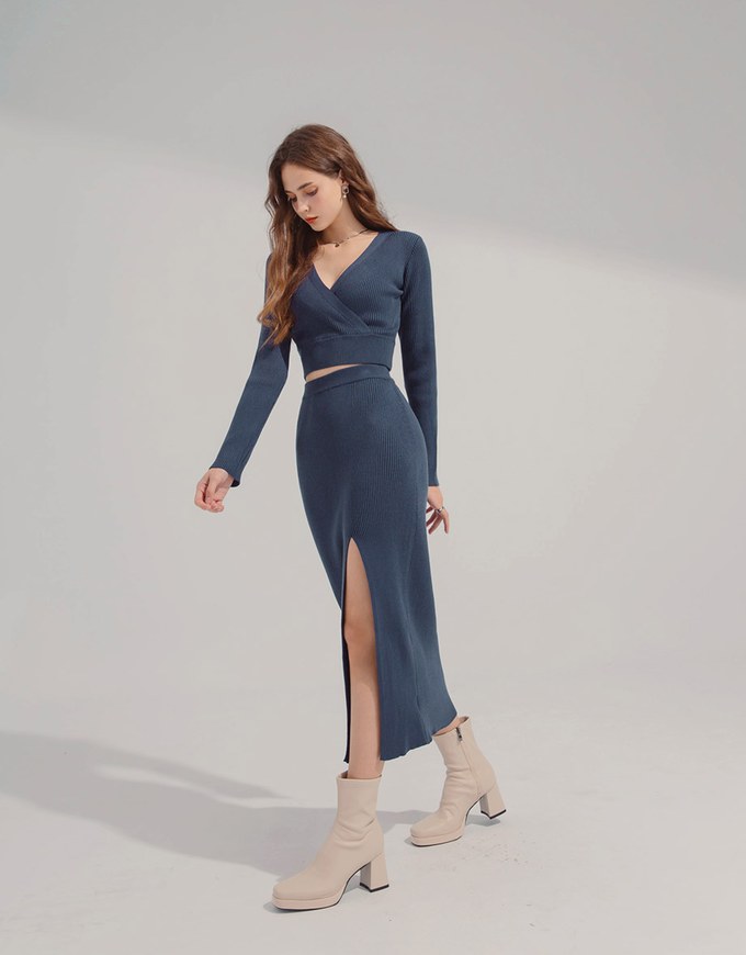 V Neck Ribbed Bodycon Slit Knitted Suit