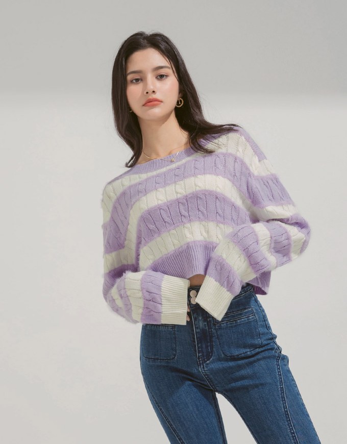 Thick Striped Twist Knit Top