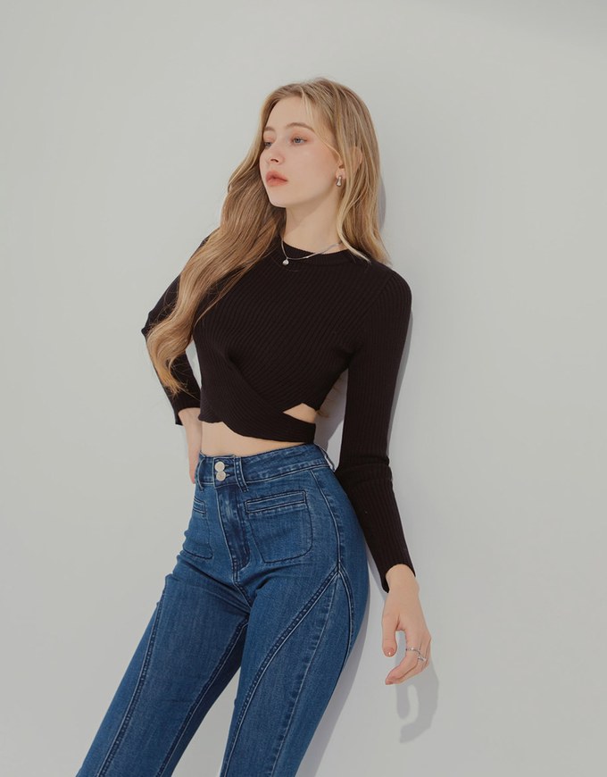 Cross Side Hollow Knitted Top
