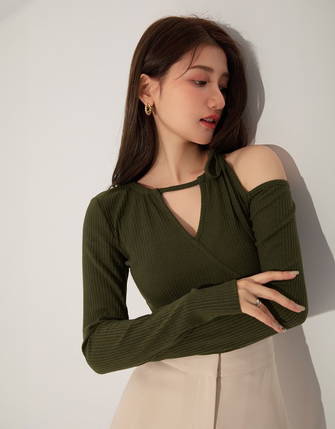 Asymmetric Hollow Ribbed Top