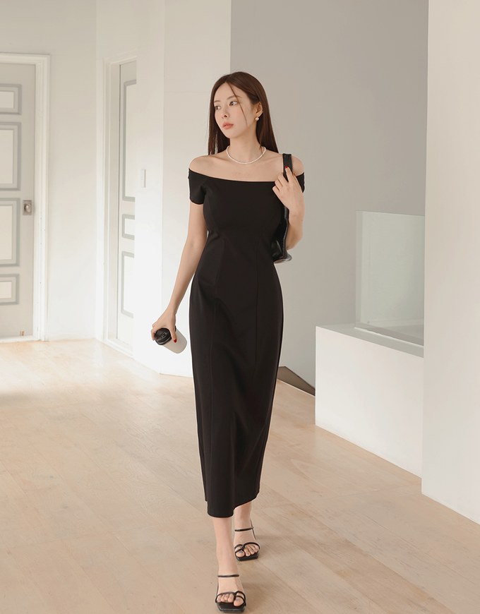 Cooling Bra Off Shoulder Maxi Dress