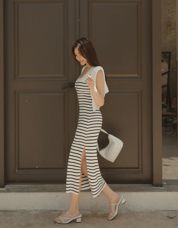 Minimalist Knit Vest Midi Dress