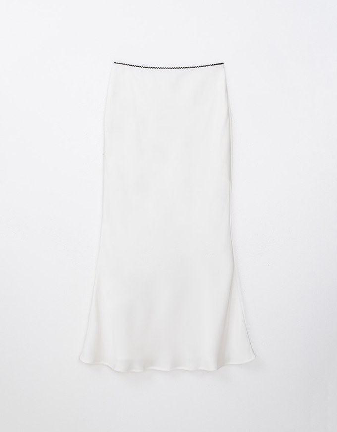 [Mercedes' Design] Satin Lace Trim Maxi Skirt