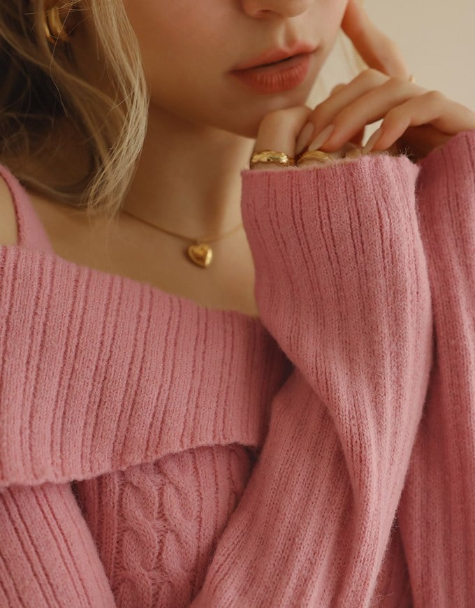 Cut Out Shoulder Cable Knit Top