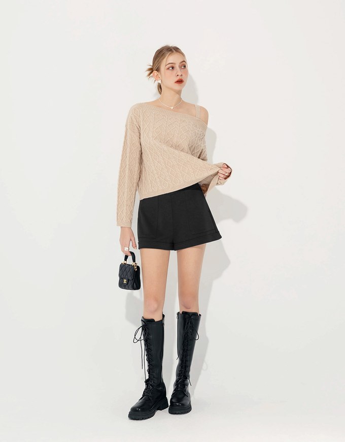 Asymmetric One Shoulder Loose Cable Knitted Sweater