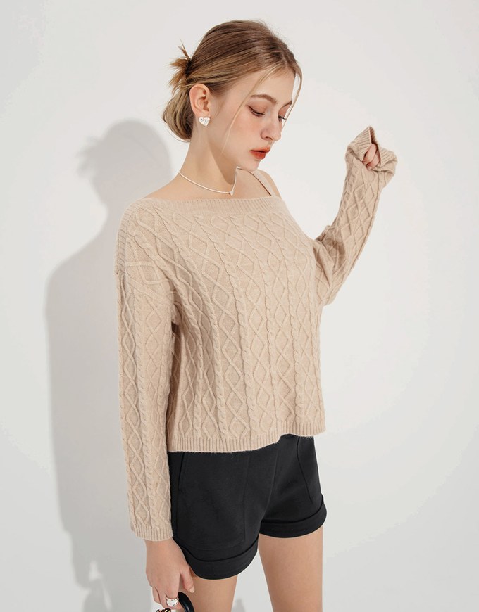 Asymmetric One Shoulder Loose Cable Knitted Sweater