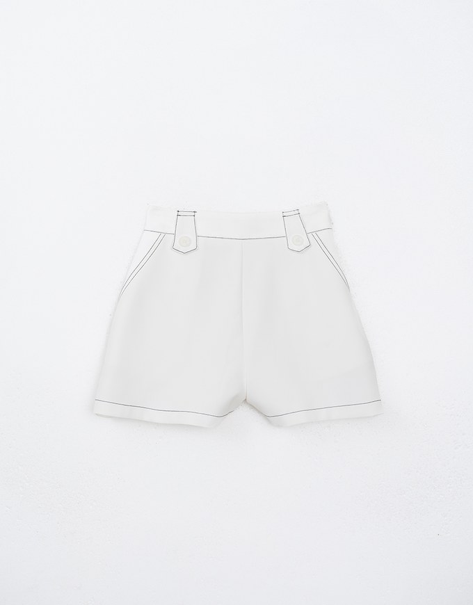 Edgy Stitching Shorts