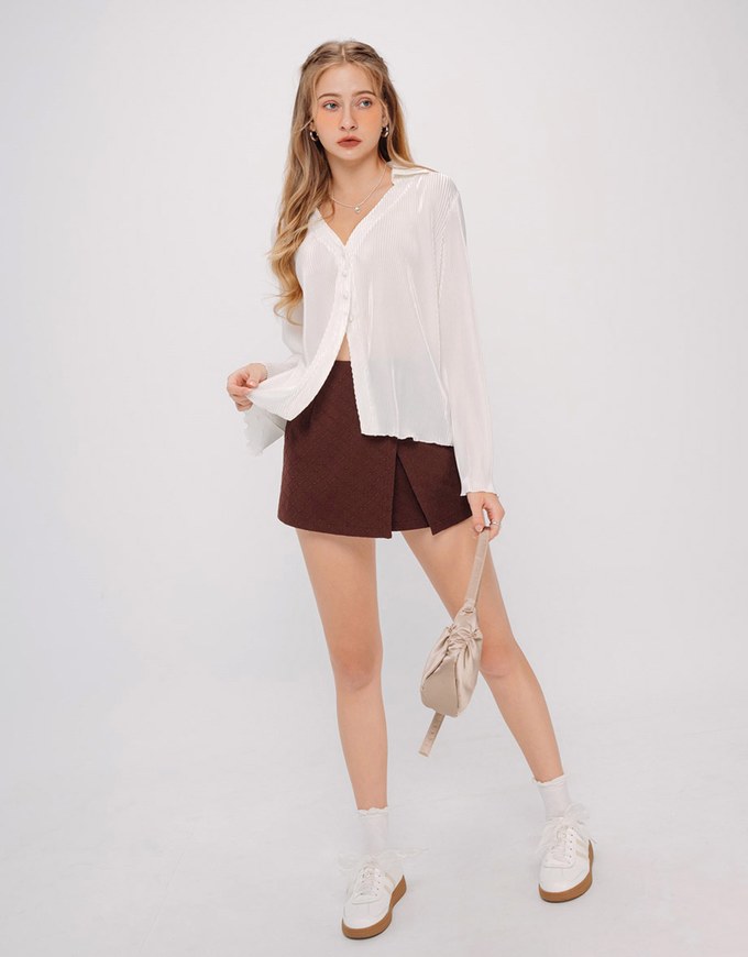 Pleated Ruffle Collar Blouse