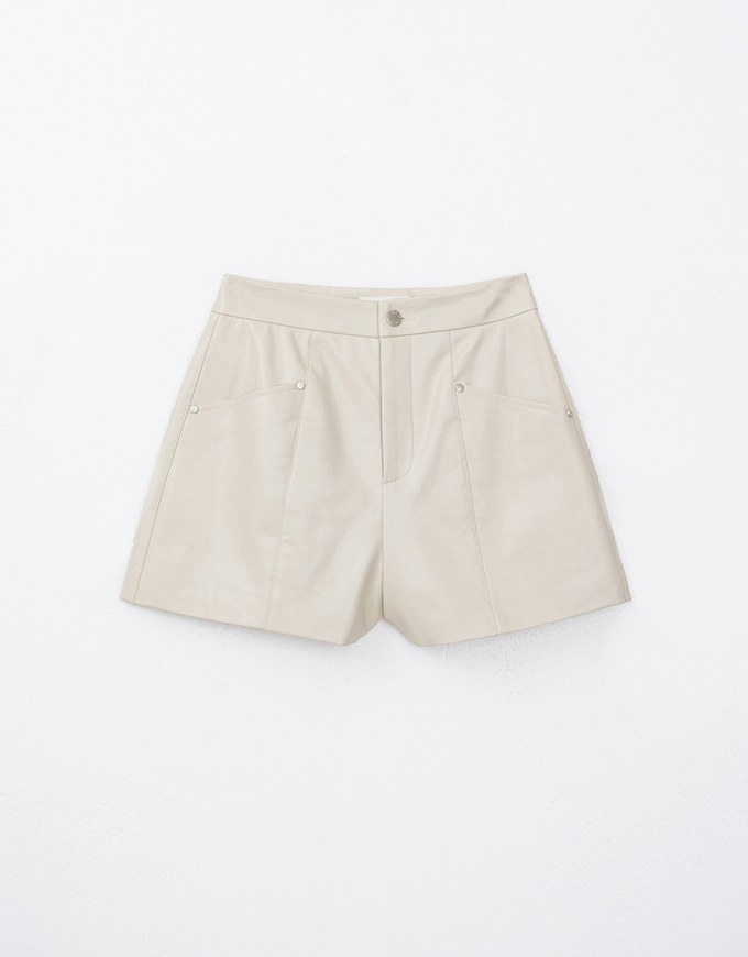 Minimalist Edgy Faux Leather Shorts