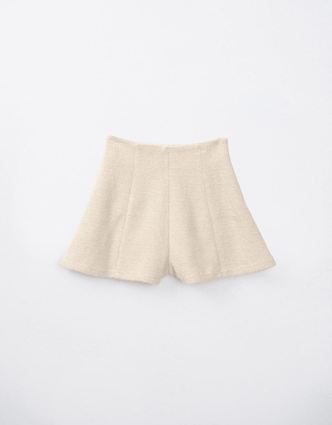 Solid Color Woolen Wide Leg Shorts With Umbrella Hem