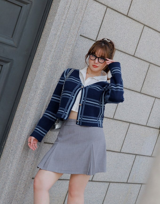 Long Sleeve Retro Plaid Button Front Knit Cardigan