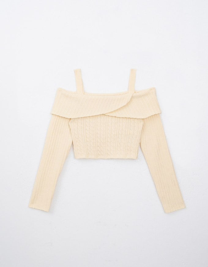 Cut Out Shoulder Cable Knit Top