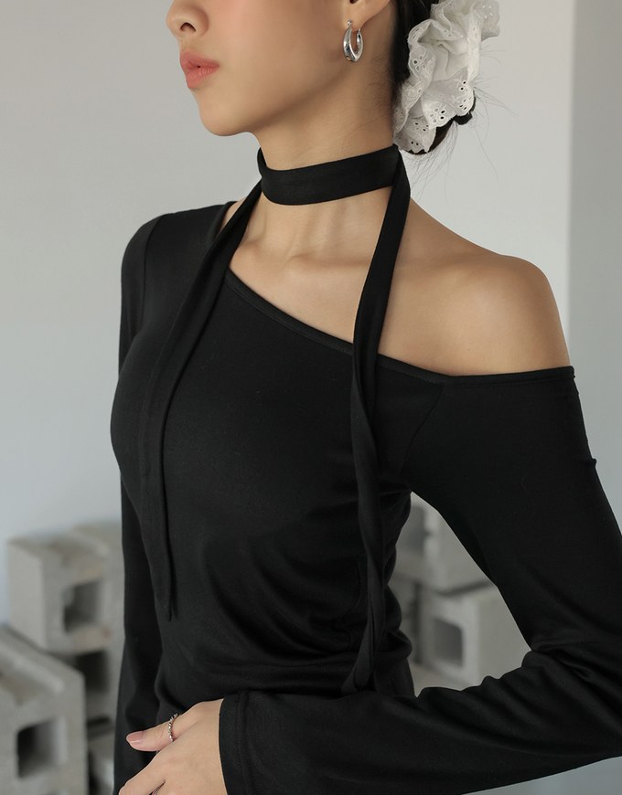 Solid Color Asymmetric Shoulder Top (With Removable Paddings and Scarf)