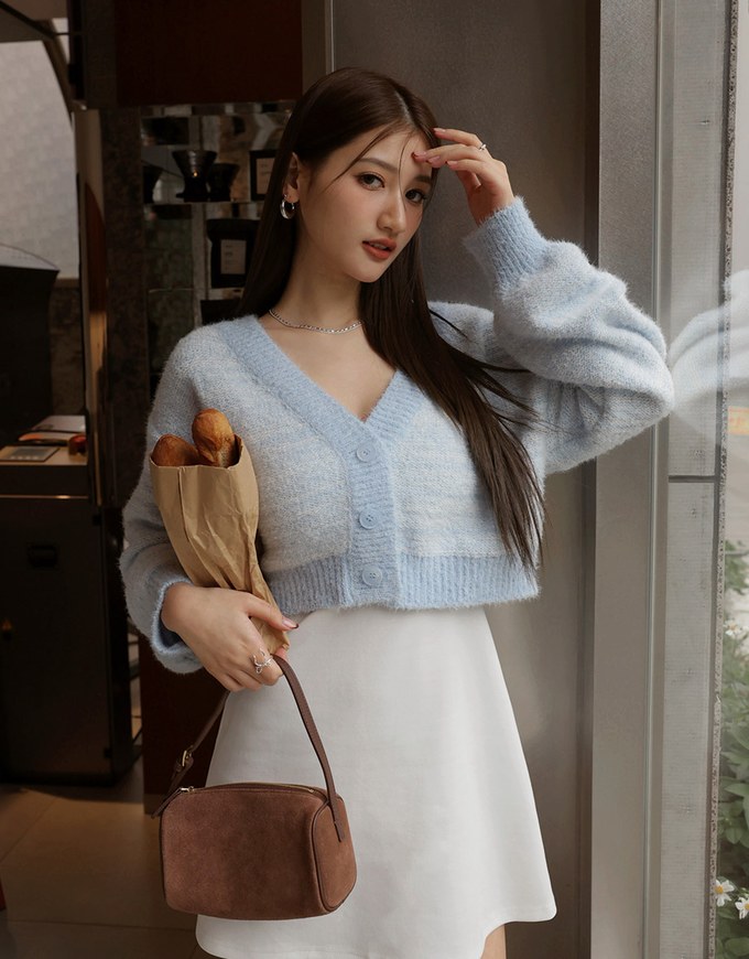 V Neck Colorblock Button Up Knitted Top