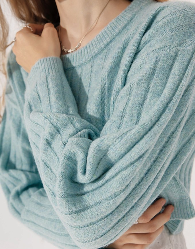 Long Sleeve Soft Knit Cropped Sweater