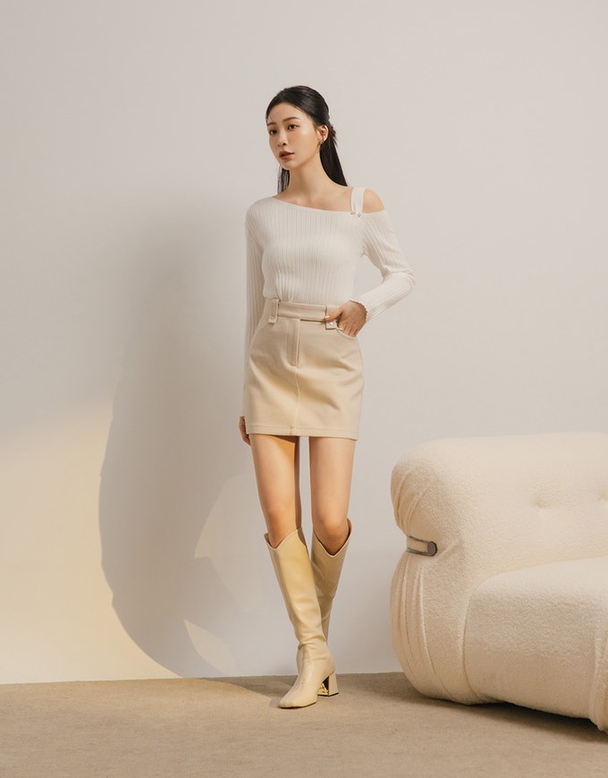 Sophisticated Straight Wool Mini Skirt