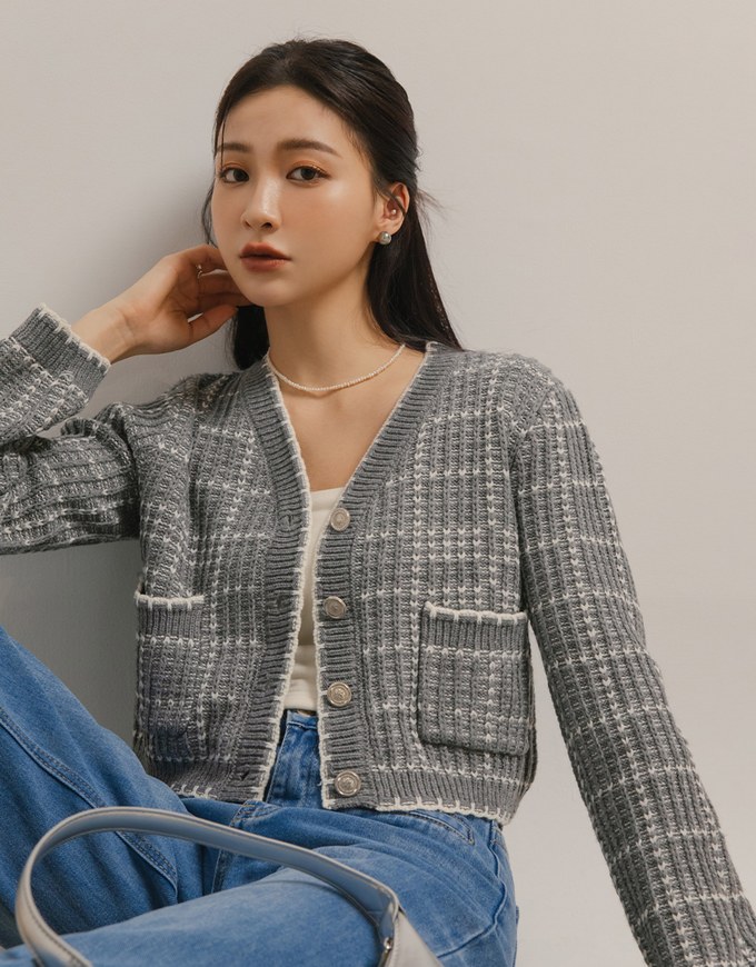 Classic Tweed Knit Cardigan With Button Closure