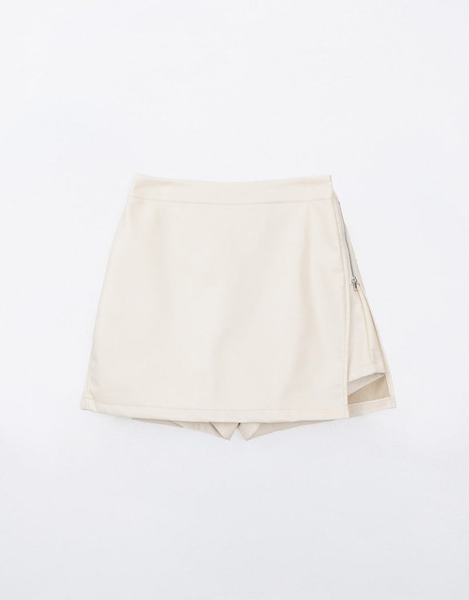 Soft Matte Stretch Faux Leather Zipper Skort