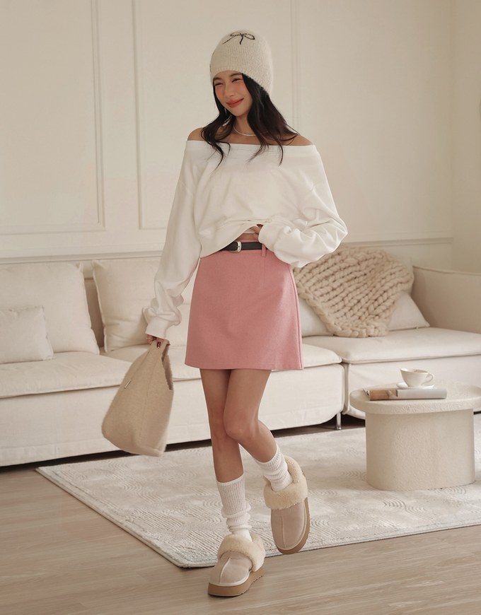 Basic Solid Color Woolen Mini Skirt (with Belt)