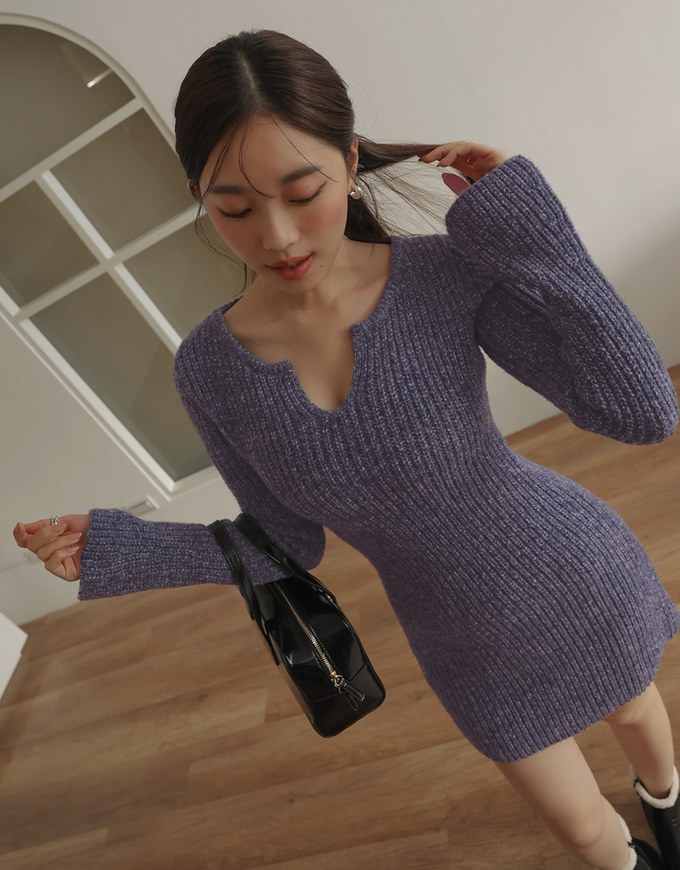 V Neck Bodycon Knit Mini Dress