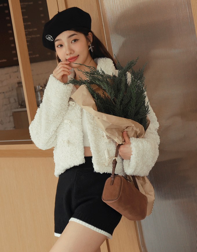 Collar Fluffy Faux Fur Jacket