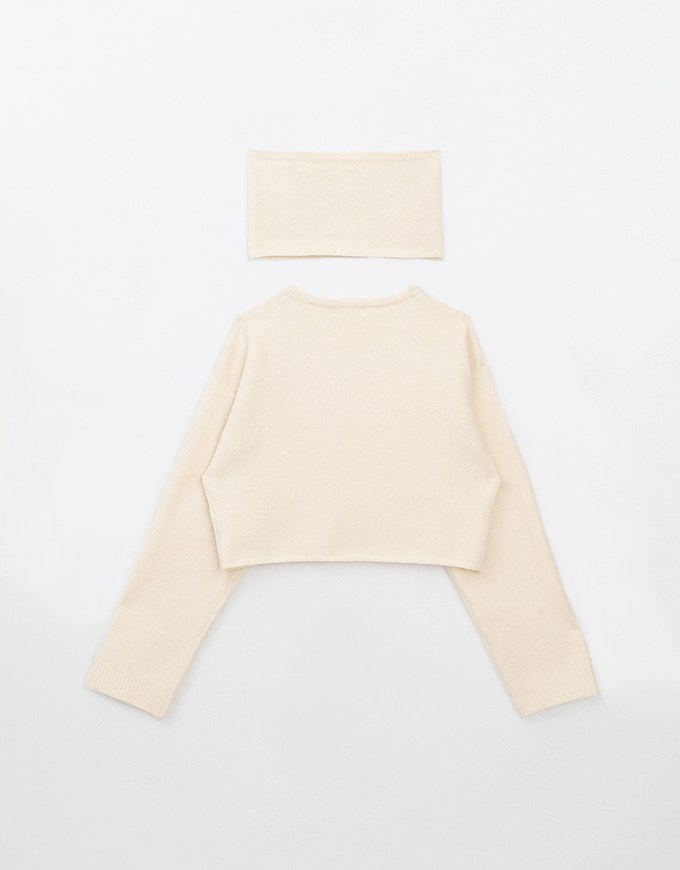 Long Sleeve Soft Knit Top (with Neck Scaft)