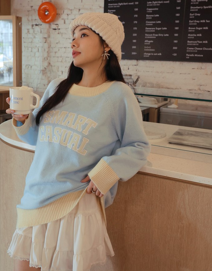 Oversized Letter Printed Colorblock Knit Sweatshirt