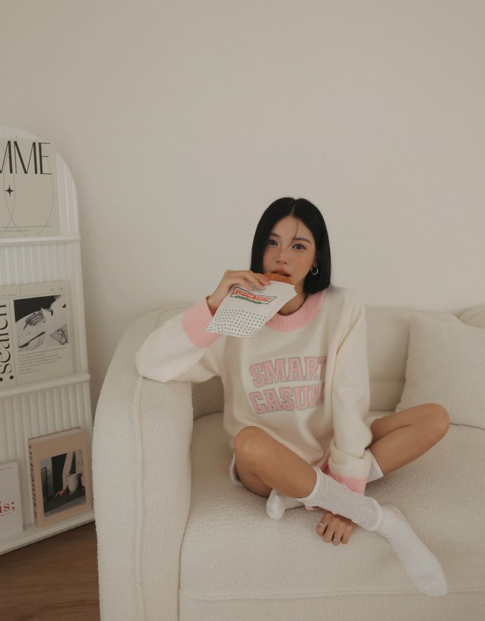 Oversized Letter Printed Colorblock Knit Sweatshirt