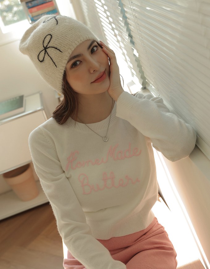 Long Sleeve Letter Printed Crew Neck Knitted Top