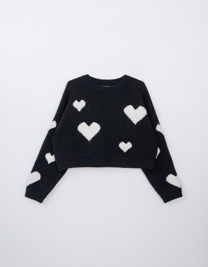 Crew Neck Heart Embossed Knitted Sweater