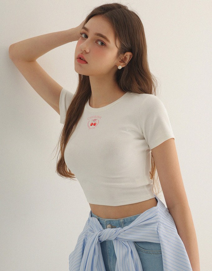 Crew Neck Cherish Cherry Graphic Short Sleeve Crop Top