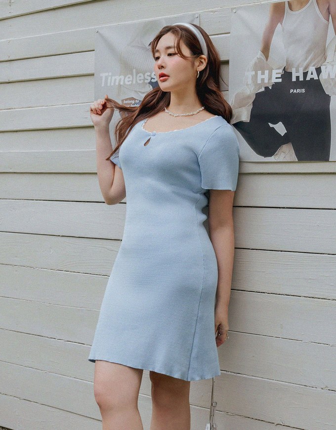 Solid Color Lace Trim Knit Mini Dress