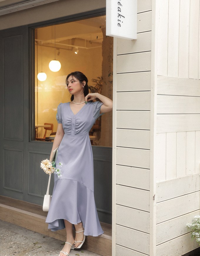 V-Neck Sheer Sleeve Asymmetrical Mermaid Hem Maxi Dress