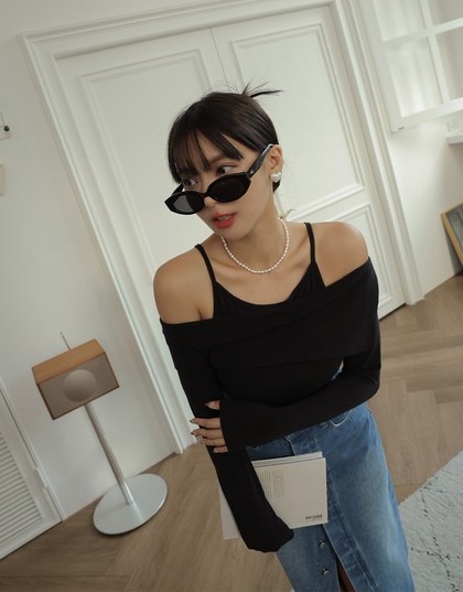 Fake Two Piece Off-shoulder Top (With Padding)