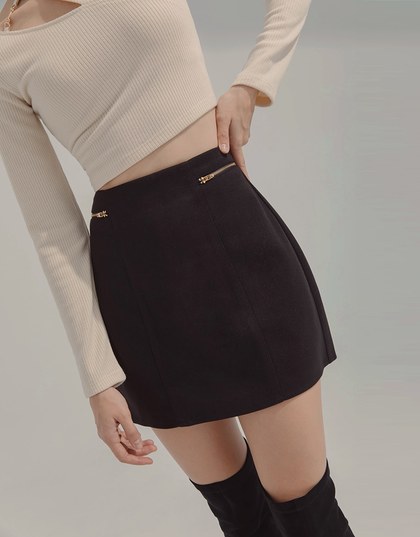 Side Zip Flannel Skirt