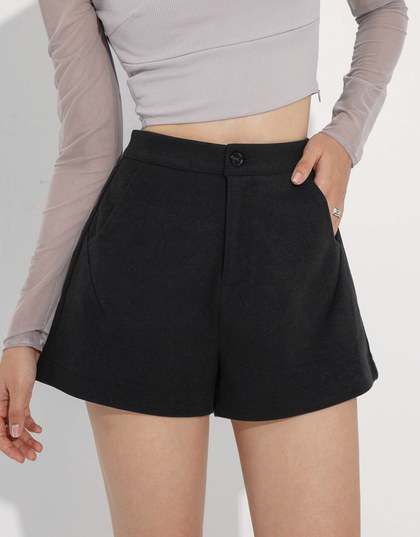 Minimalist Solid Wool Shorts With Pockets