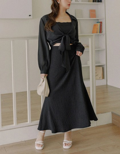 Embossed Knit Drawstring Waist Maxi Skirt