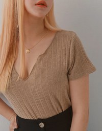 Little V-Neck Lettuce-Edge Hem Crop Top