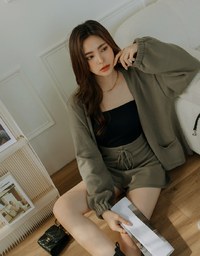 Laidback V Neck Loose Knit Short Set