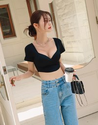 Cooling Push-Up u Collar Crop Fit Bra Top