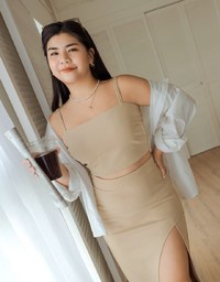 K-Pop Long Slit Skirt