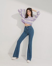 Fitted Hip Wrap Flared Jeans